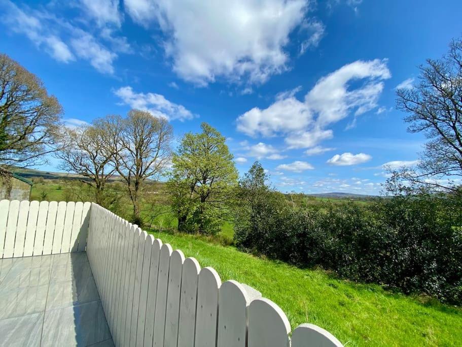 Mill Farm Retreat Villa Gortin Екстериор снимка